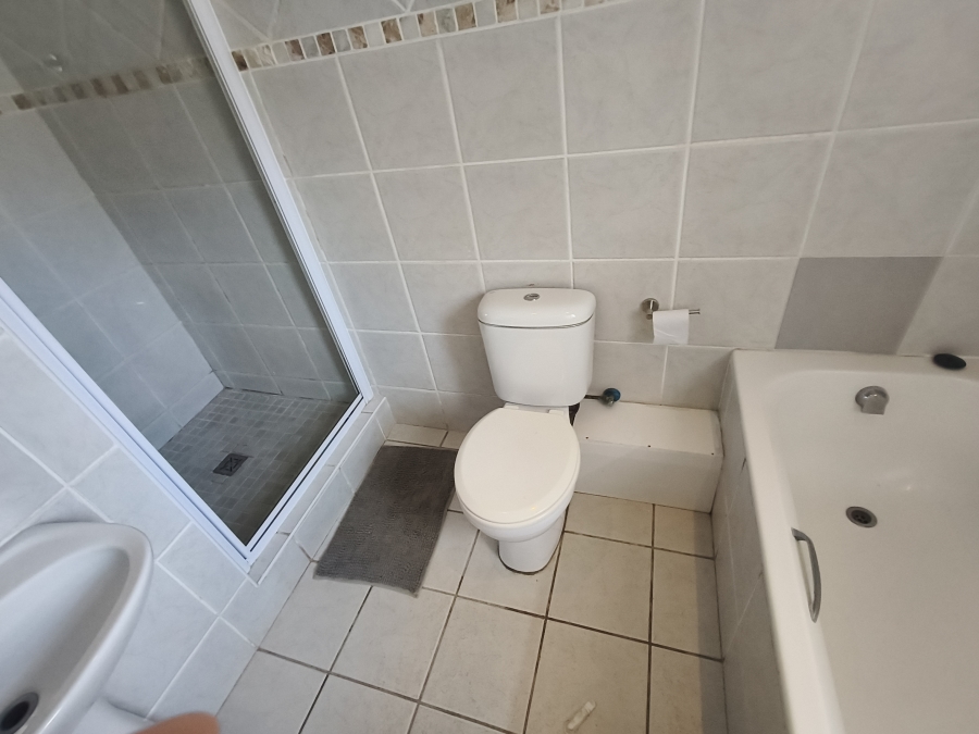 3 Bedroom Property for Sale in Jeffreys Bay Central Eastern Cape